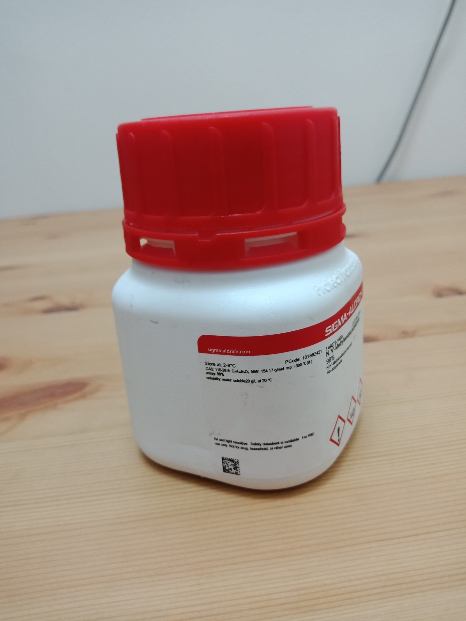 N,N′-Methylenebis(acrylamide) - Image 3