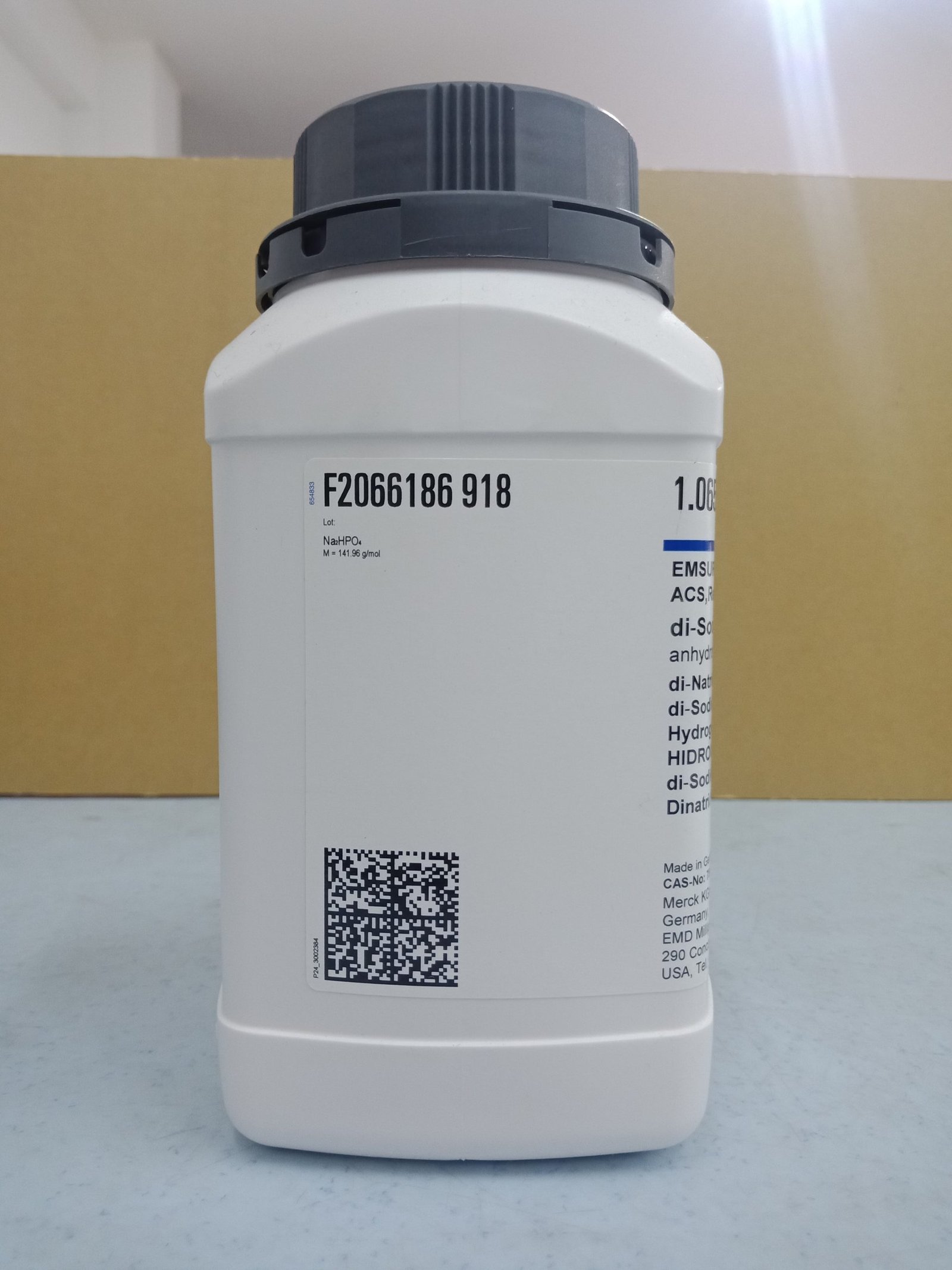 di-Sodium hydrogen phosphate - Image 2